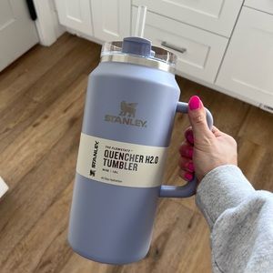 Stanley H2.O Flowstate Quencher Tumbler-Dusk